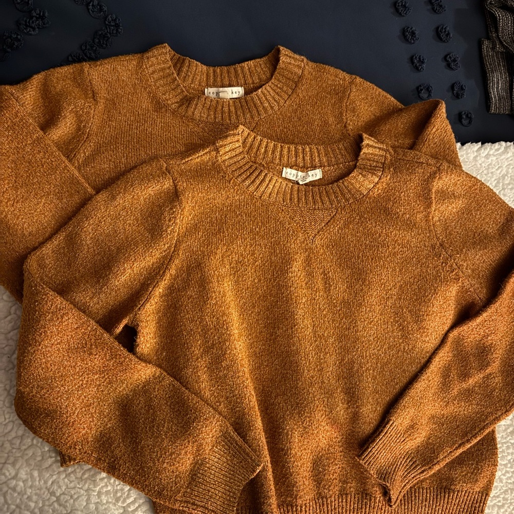 Copper Key Women's Crew Neck Sweater in Warm Rust